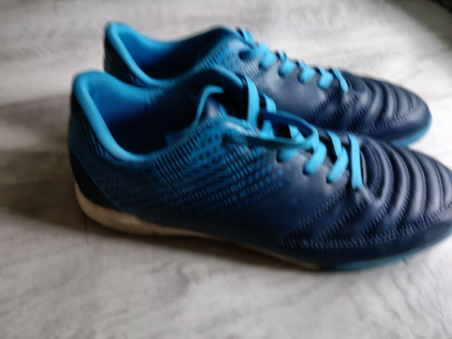 Martes turfy rozm.40 buty sportowe
