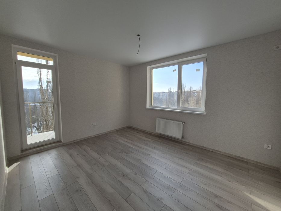 1-кімнатна з двома балконами в новому ЖК на Глушко/будинок зданий
1-кі