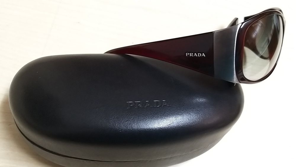 Óculos de sol Prada. Originais.