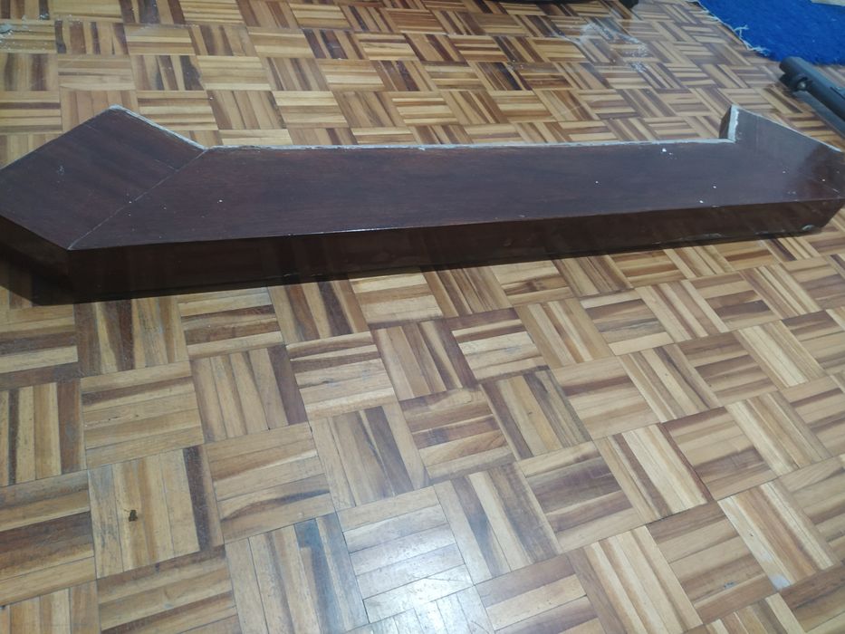 Balcão madeira maciça