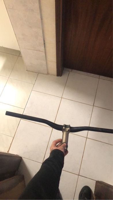 Vendo volante de bicicleta , com mesa