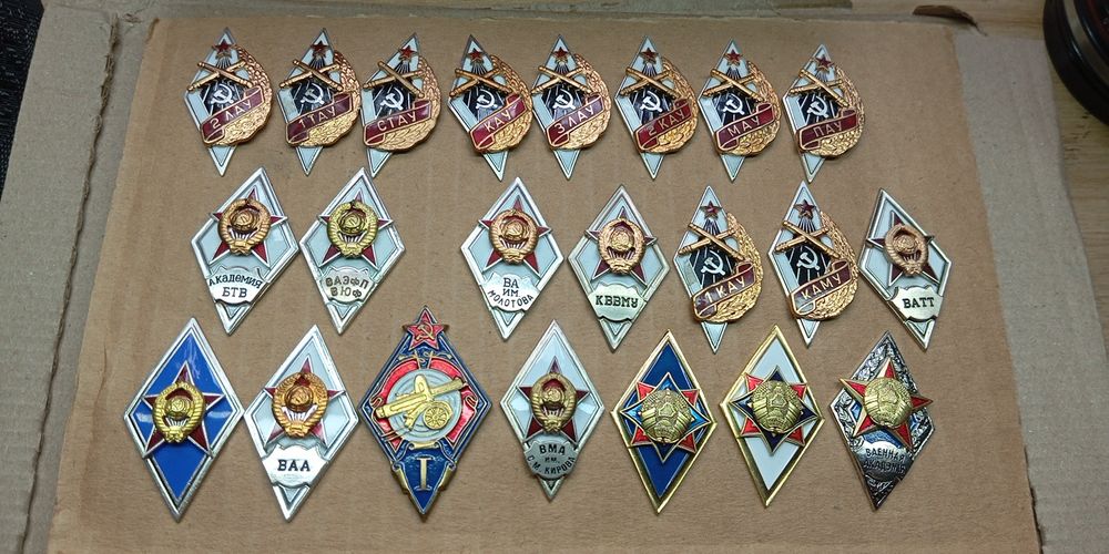 Коллекция значков