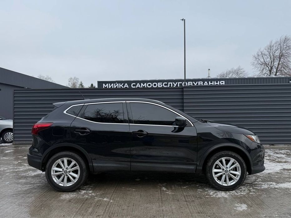 Nissan Rogue S 2.0 2019
2.0 бензин
Повний привід AWD
Пробіг 104 000 км