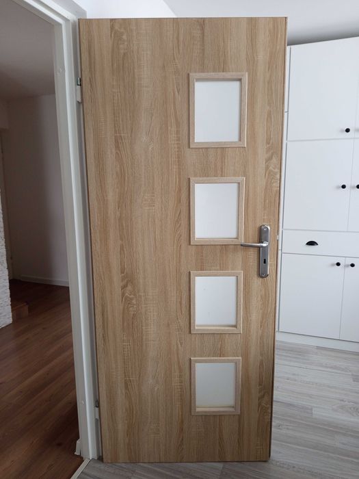 Drzwi pokojowe 80 Lewe