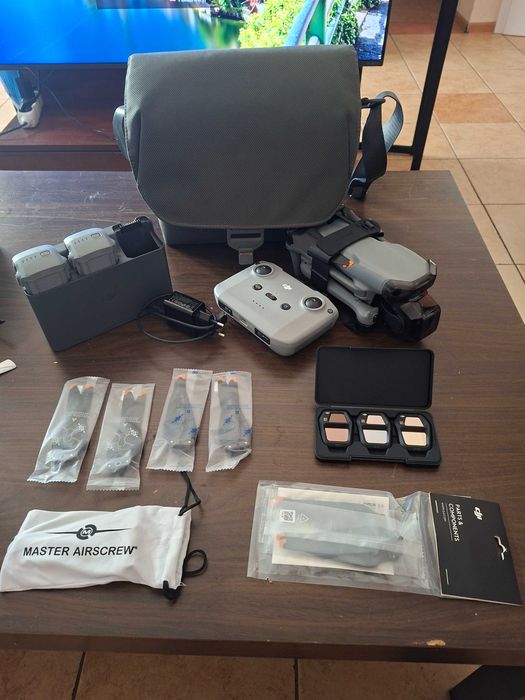 DJI Air 3S Fly More Combo + DJI Cellular Dongle 2
