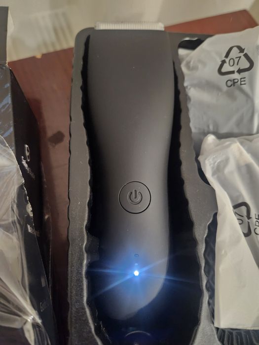 Триммер  Body Hair IPX 7  мужской ,новый