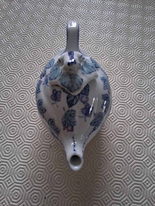 Bule para acamados (ou bule de caldo/bule doente) porcelana oriental
