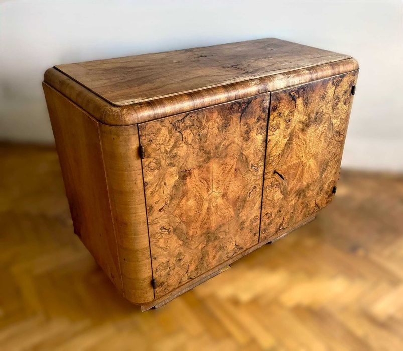 Komoda-pomocnik art deco, lata 30 XX w., orzech, stan dobry, do częściowej renowacji