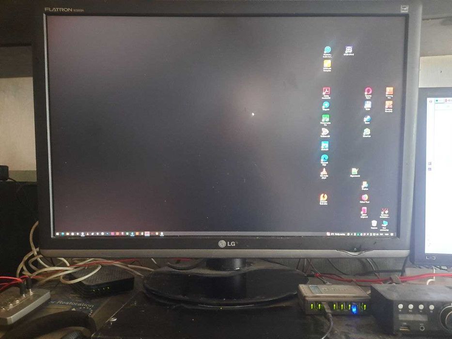 Монитор 30" LG Flatron W3000h