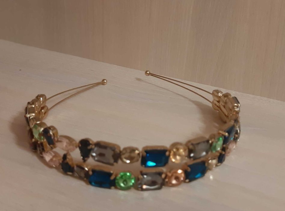 Обруч на голову нарядный