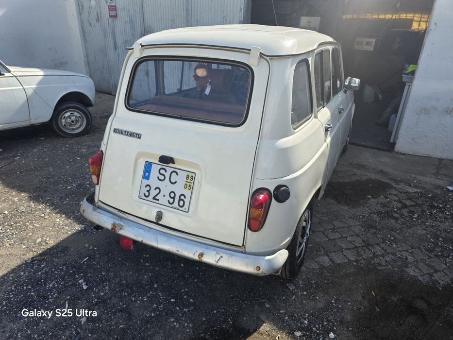 Renault  GTL  4L