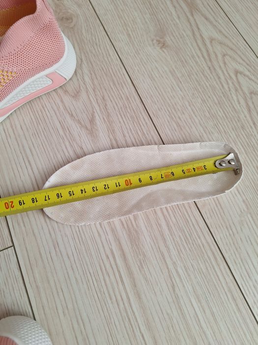 Макасіни Кросівки Капчики для дівчинки 28 розмір