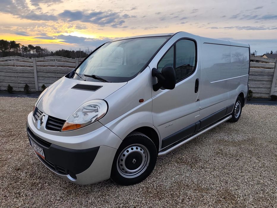 Renault Trafic  2,5CDTI 145km, Long, Długi,  L2H1, , Klima , Super stan , Oryg. Lak