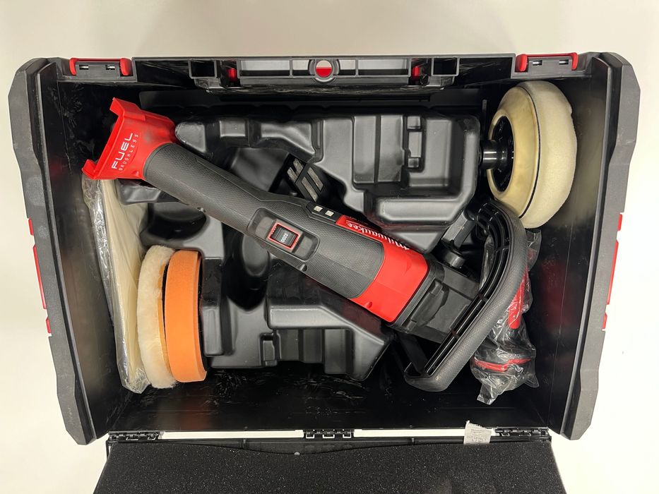 Polerka akumulatorowa Milwaukee