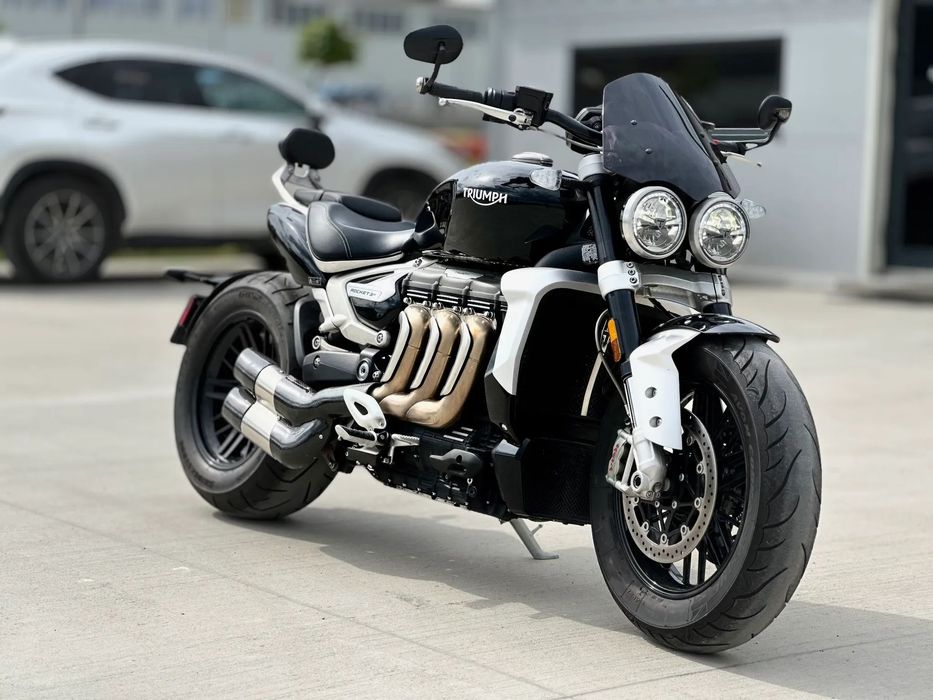 Triumph Rocket Bezwypadkowy, 7 417 mil, 2022r, zarejestrowany, Triumph Rocket 3 R