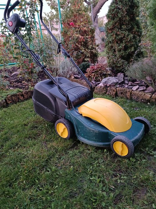 Газонокосарка електрична