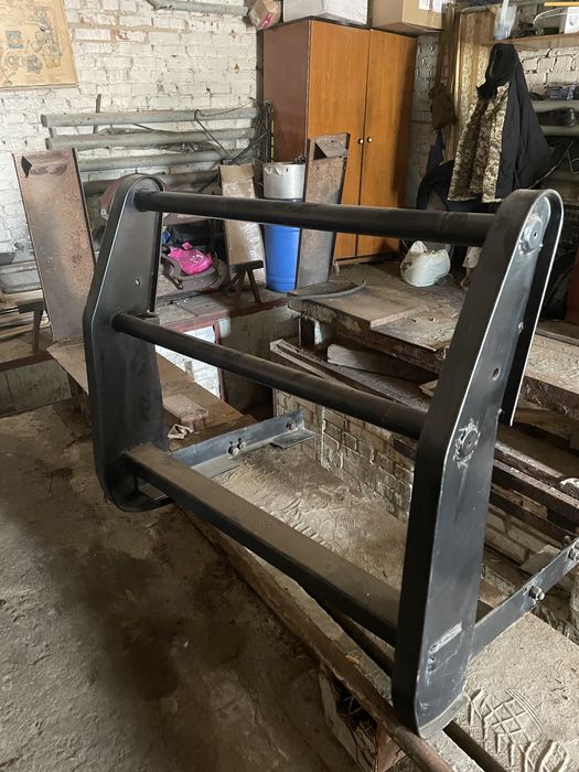 Продам  силовий кенгурятник