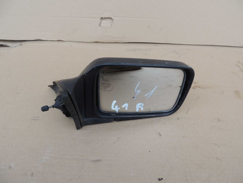Lusterko prawe ręczne europejskie Nissan Sunny B12 86,87,88,89,90,91