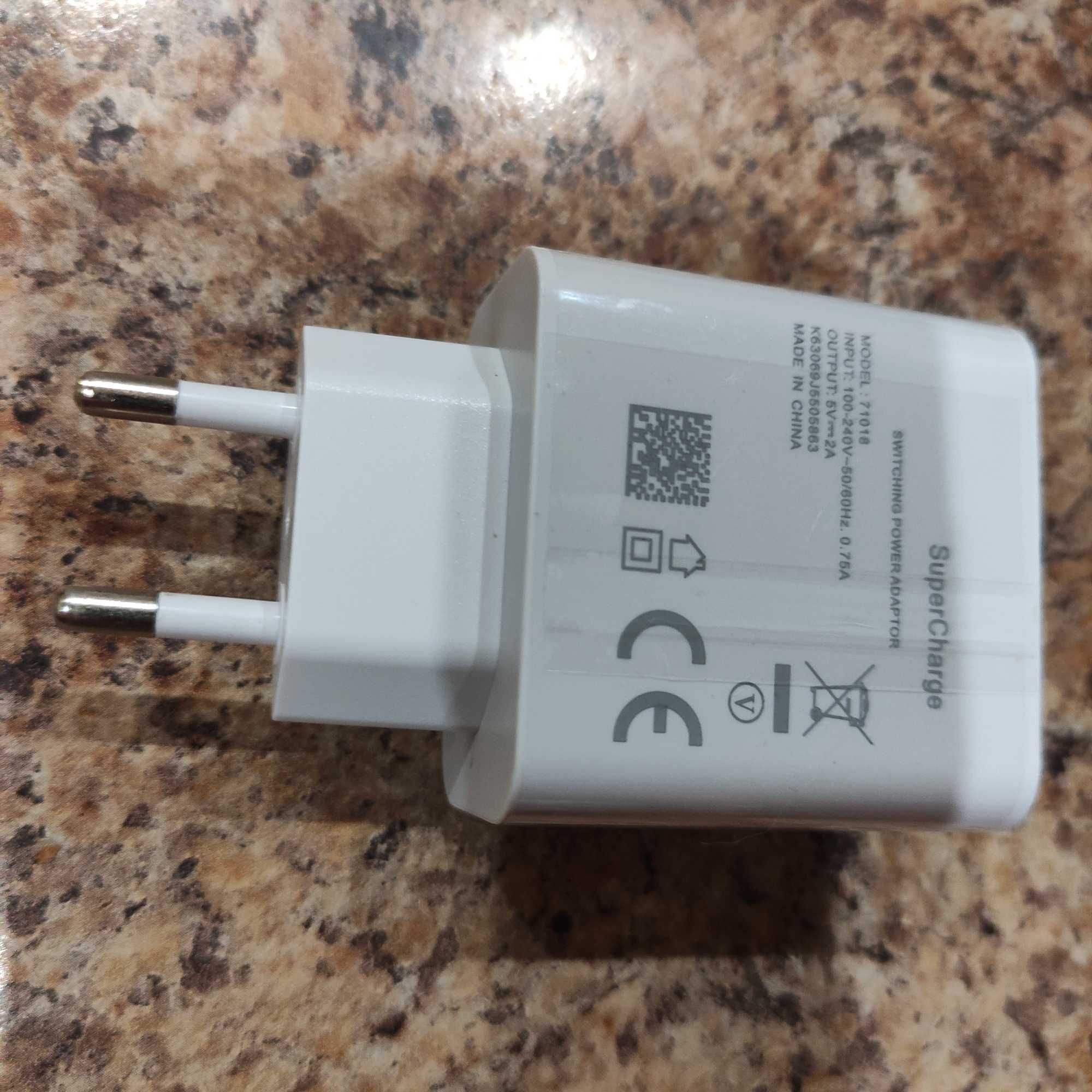 Зарядный блочек,кубик,зарядное устройство для телефона USB: 135 грн ...