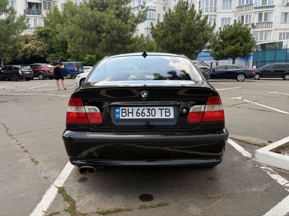 Продам BMW 318i e46