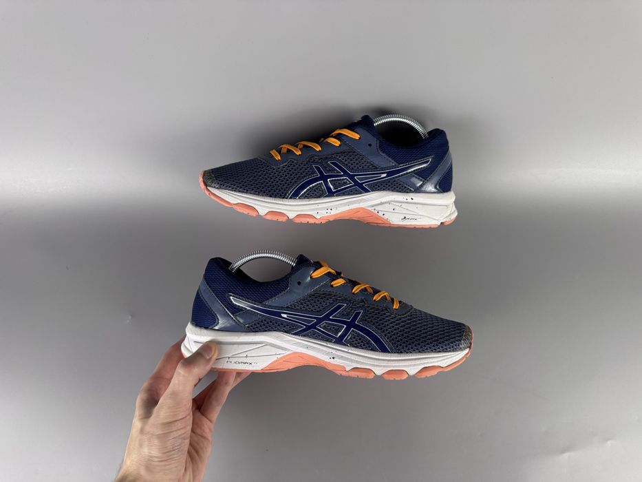 Розмір 38 24 см Кросівки Asics GT-1000