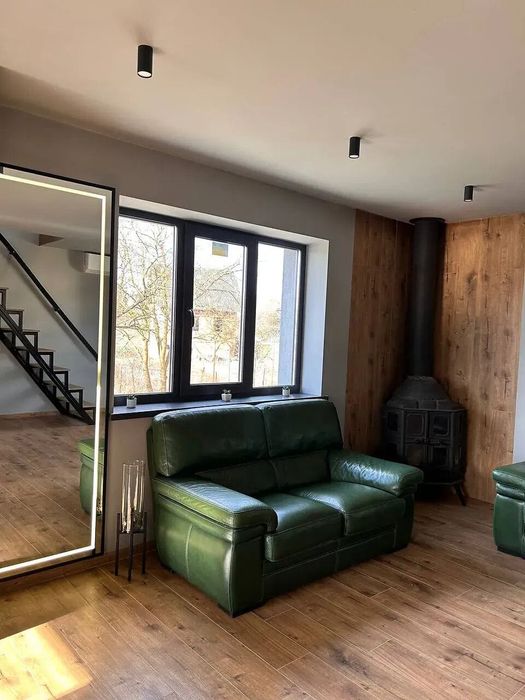 Продаж будинку 104м2 з якісним сучасним ремонтом . с Вовчинець