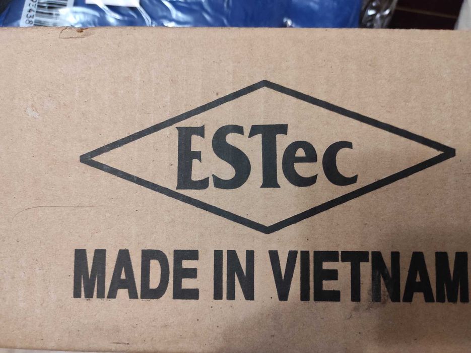 Динамики новые LG на 8 Ом , 15-25 Вт lg/