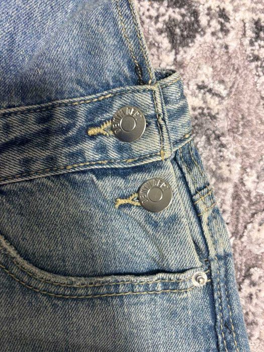 Джинсовий комбінезон у чудовому стані