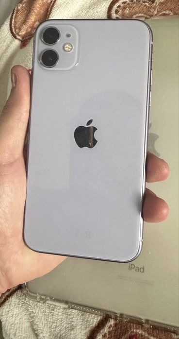 Продам Iphone 11 64Gb