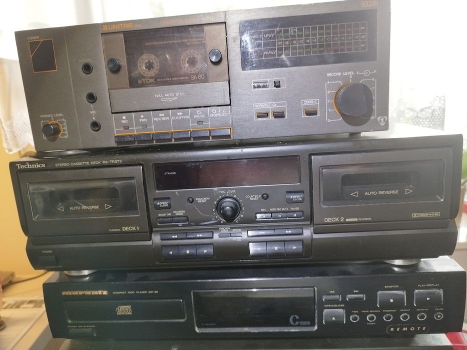 Magnetofon kasetowy Technics rs-tr373