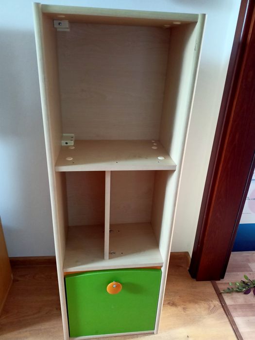 Szafka wisząca pozioma dla dziecka