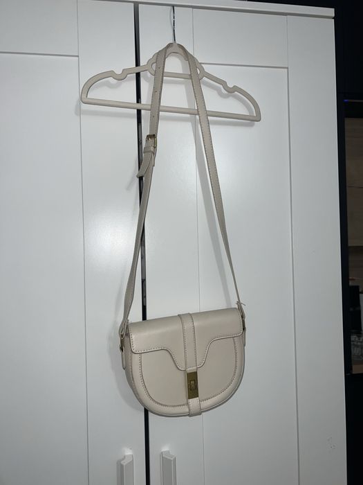 Kremowa torebka damska