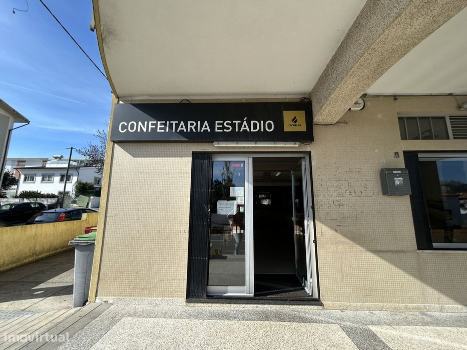 Café totalmente equipado para trespasse – Excelente oportunidade