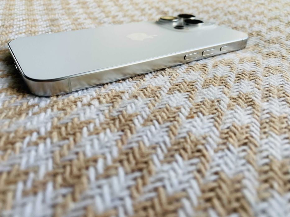 NEW IPHONE 16 PRO 128Gb 1 цикл White Titanium NEVERLOCK ( 41025)