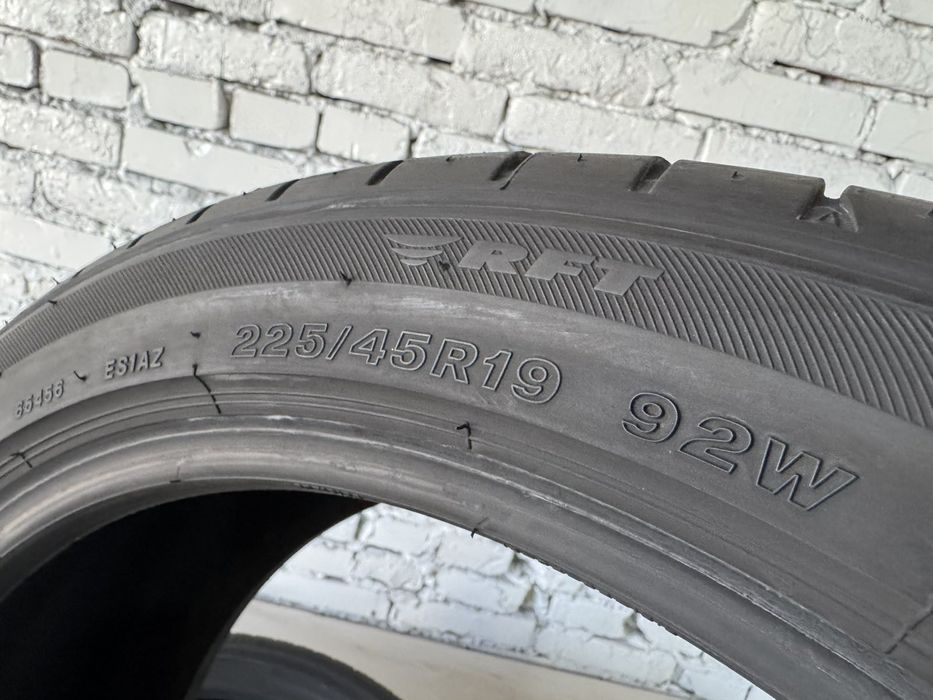 Літні шини 225/45 R19 резина RunFlat