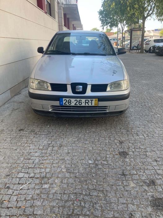 SEAT Ibiza em bom estado