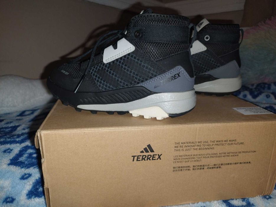 Водовідштовхувальні черевики Adidas Terrex Trailmaker Mid 28,5 розмір