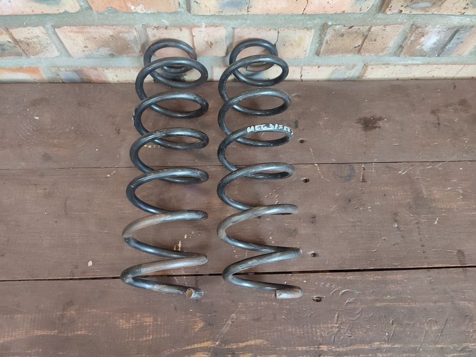 Пружина задня Megane 3 Megan 3 Scenic 3 сценік меган мегане