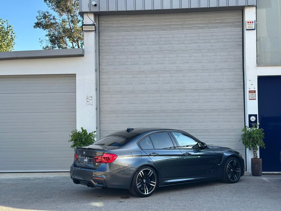 BMW M3 Auto
