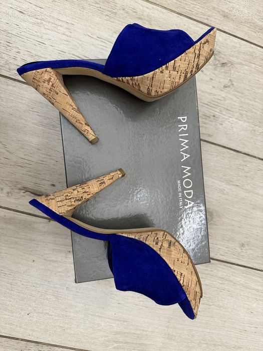 Prawie nowe skórzane chabrowe klapki rozm.36