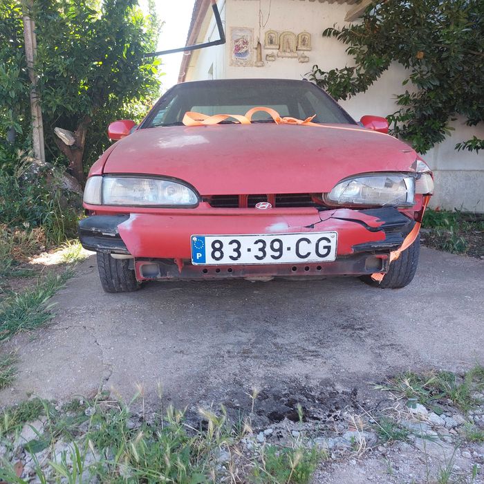 Vendo Hyundai para peças ou restauro