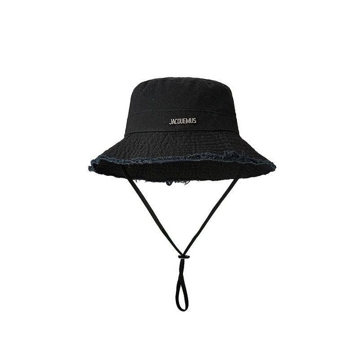 Панами Jacquemus