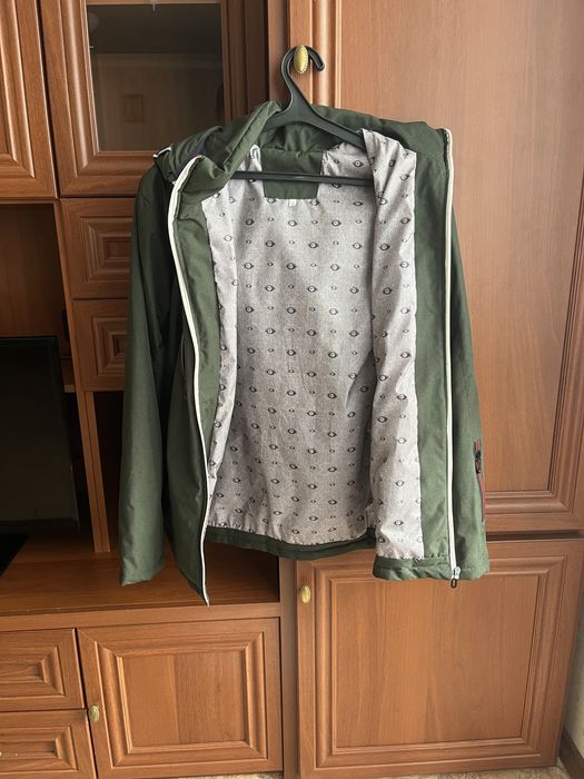 Весняна курточка