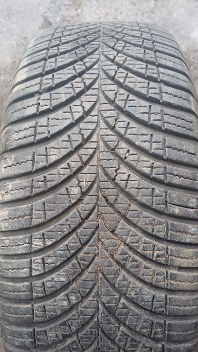 Goodyear Vector 4Seasons Gen-3 205/55 R16 91V 2023r