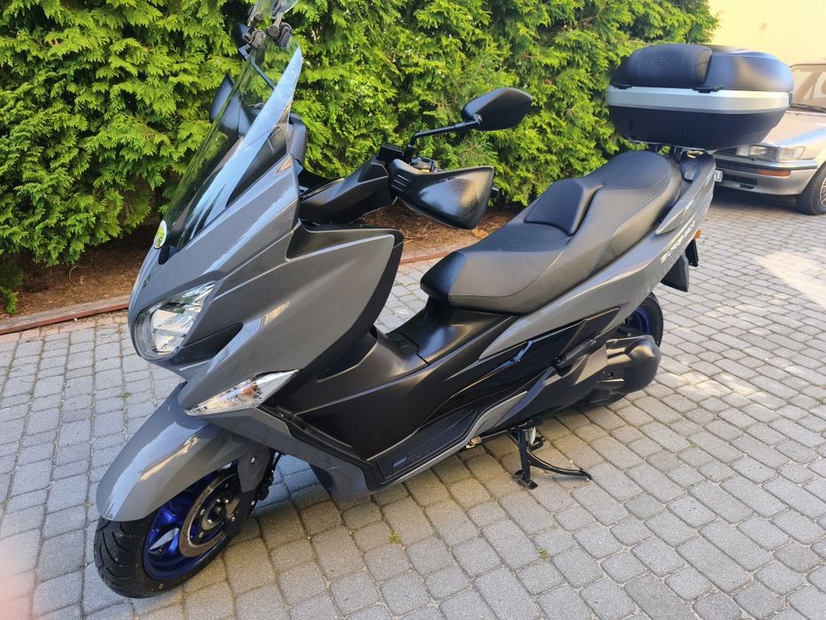 Suzuki Burgman 400 cesja