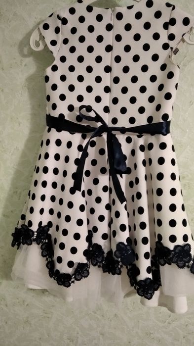 Сукня чарівна для дівчинки