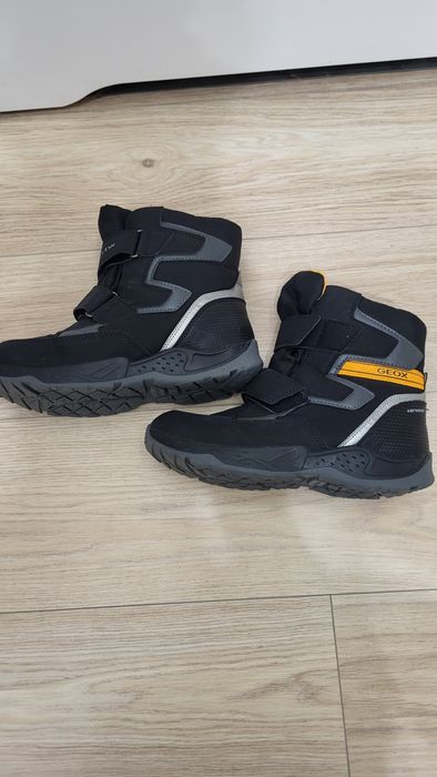 Buty zimowe Geox Amphibiox r. 39. Stan idealny