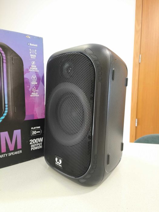 Coluna High Power FRESH 'N REBEL Party Loud M, bluetooth, nova, 200W