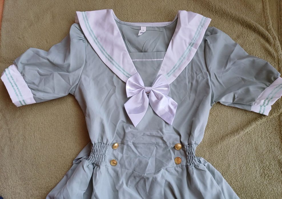 Piękna, japońska sukienka  Lolita Harajuku (uczennica)