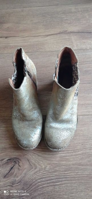Skórzane buty botki na obcasie 38
